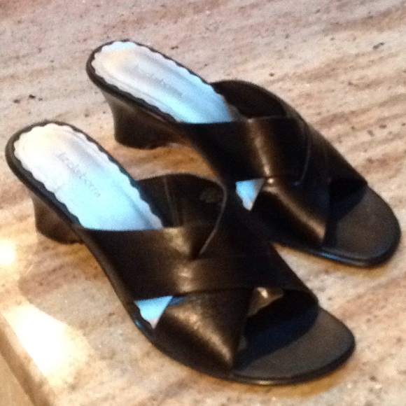 Liz Claiborne Shoes - LIZ CLAIBORNE Wedge